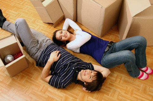 Unpacking and room arrangement support during a Hackney relocation